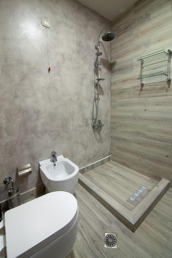 Casta Diva Hotel Korce Exterior photo