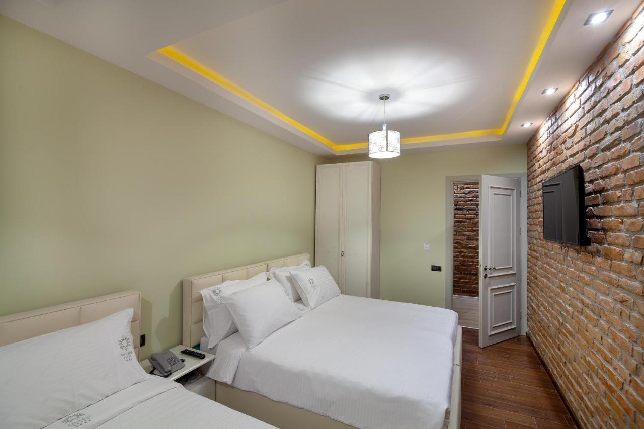 Casta Diva Hotel Korce Exterior photo